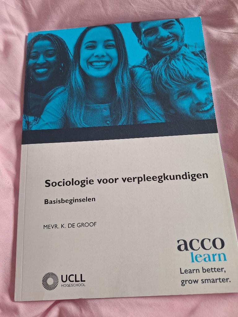 Verpleegkunde eerste jaar, Boeken, Ophalen, Zo goed als nieuw, Diverse auteurs