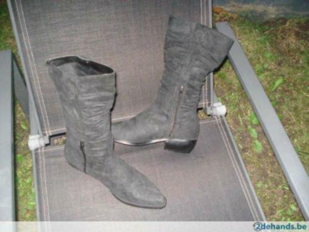 Nouvelles bottes de luxe noires taille 37 livraison gratuite, Neuf, Bottes hautes, Noir, Envoi