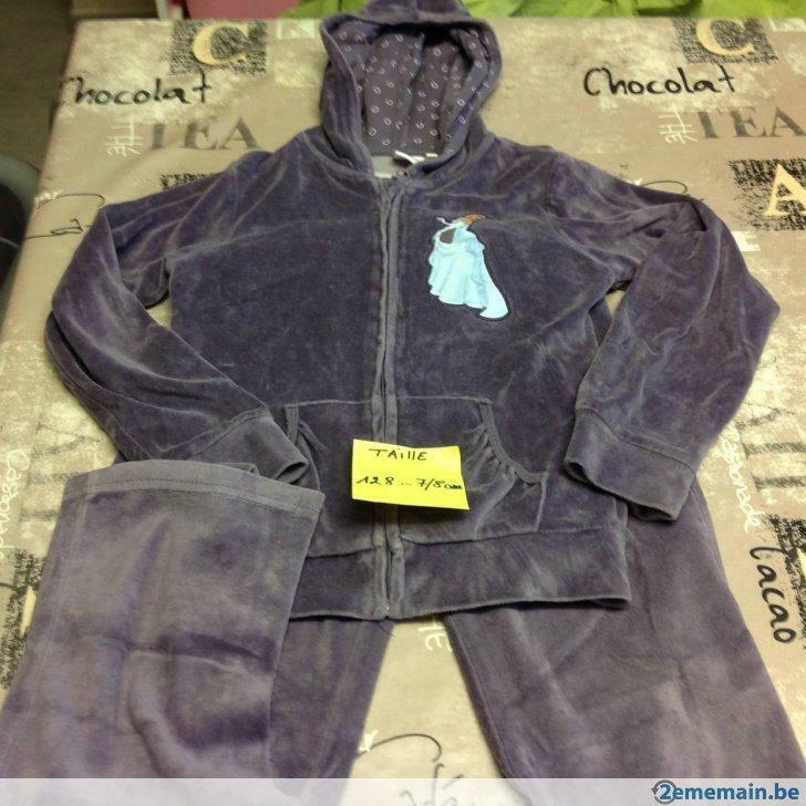 Training fille  en parfait état  7/8ans, Kleding | Heren, Sportkleding, Zo goed als nieuw, Overige typen, Ophalen of Verzenden