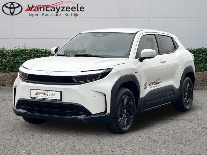 Toyota Urban Cruiser Executive+cam+gps+sens V+A, Autos, Achat, 128 kW, Noir, 5 portes