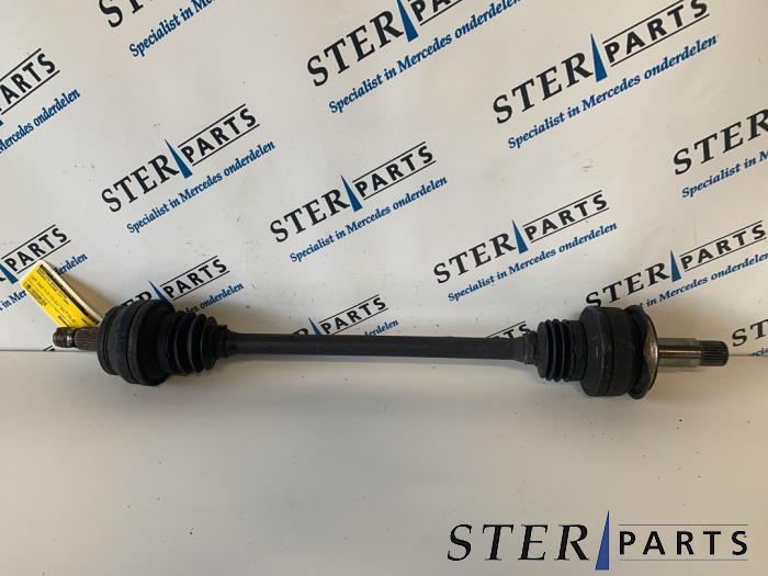 Aandrijfas rechts-achter van een Mercedes C-Klasse, Ophalen of Verzenden, 3 maanden garantie, Gebruikt, Mercedes-Benz