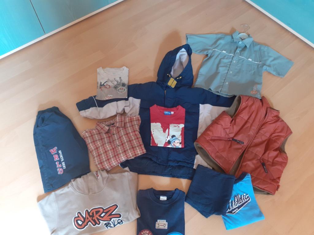 Lot vêtements taille 6 ans petit garçon manteau, pull, t-shi, Enlèvement, Utilisé, Garçon, Manteau
