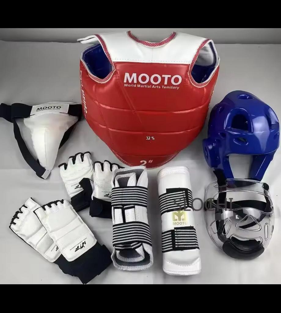 Équipement de club de taekwondo neuf et d'occasion À VENDRE, Enlèvement, Comme neuf, Taekwondo, Équipement d'arts martiaux