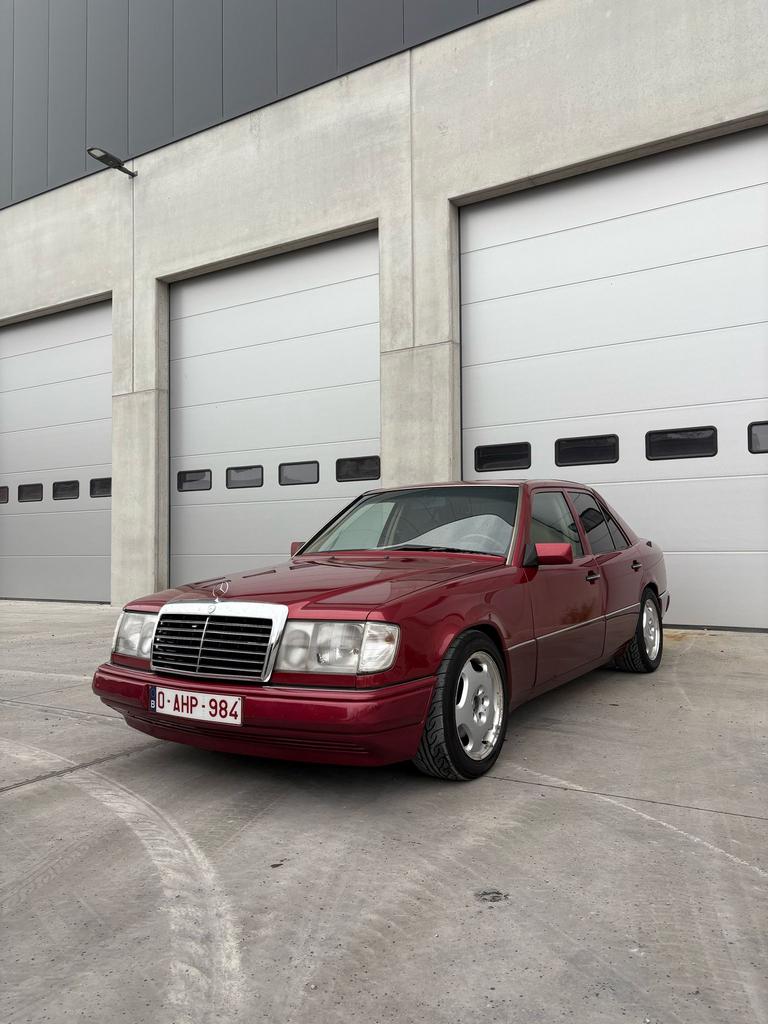 Mercedes 300TD W124, Auto's, Automaat, Achterwielaandrijving, Beige, Leder