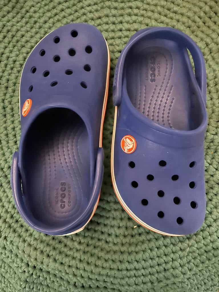Crocs, Enlèvement, Comme neuf