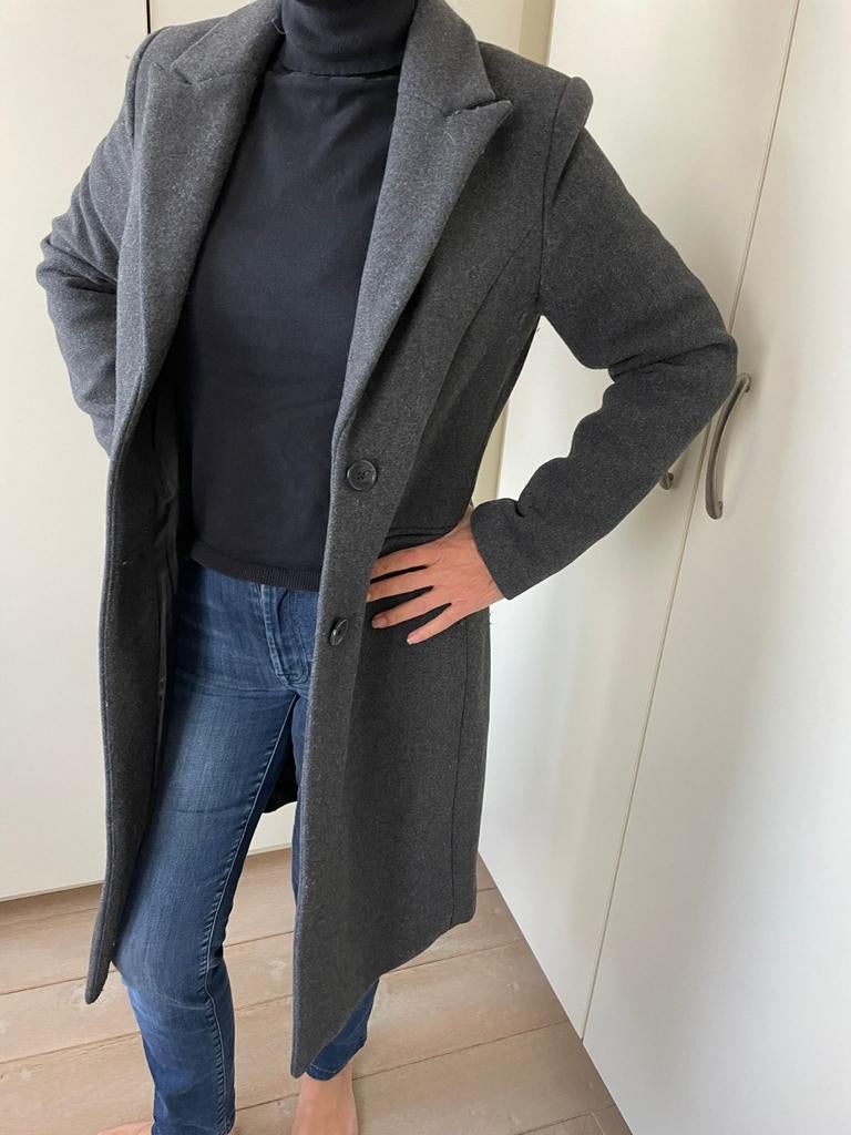 Donkergrijze mantel Vero Moda m, Ophalen of Verzenden, Zo goed als nieuw