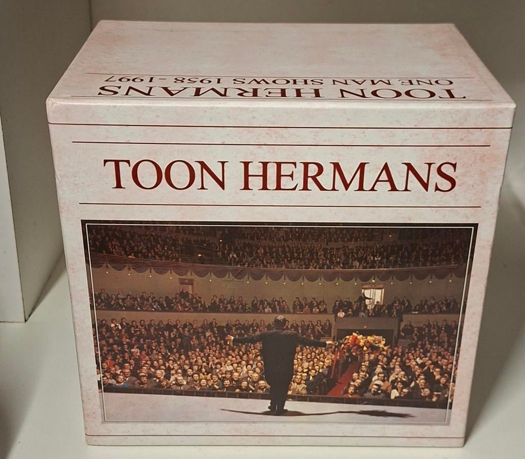 Toon Hermans One Man Shows 1958-1997 (22 DVD), Cd's en Dvd's, Ophalen of Verzenden