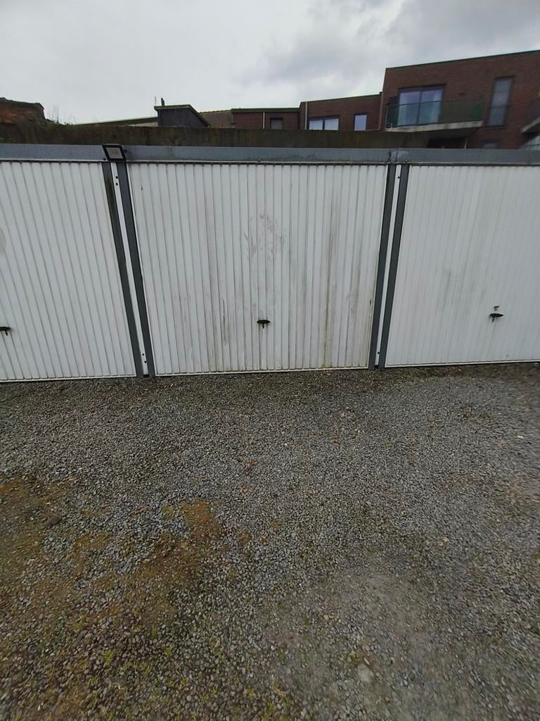 2 Garageboxen te koop te Wilrijk €24500/box