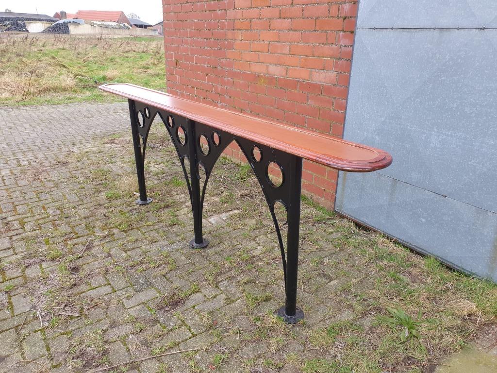 Lange hangtafel met gietijzeren onderstel, Ophalen, Gebruikt