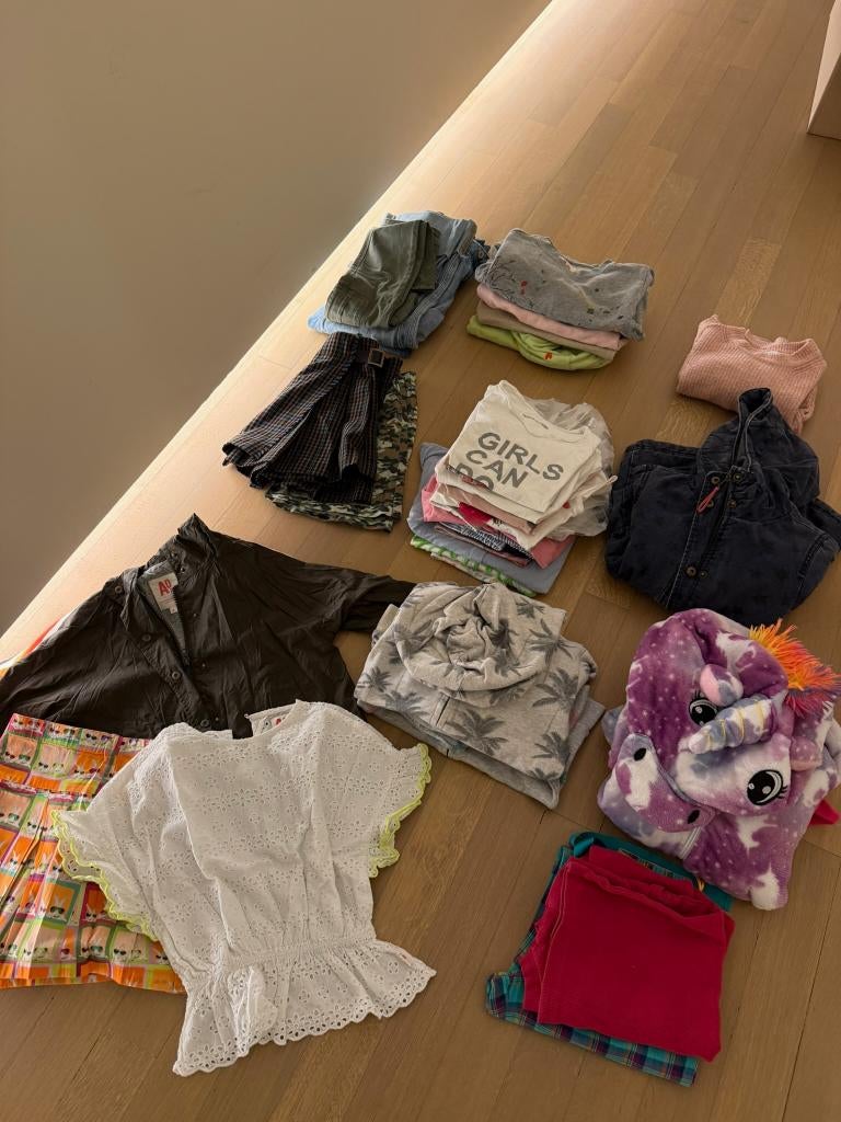 Doos met kinderkledij maat 6 met o.a merkkleding, Ophalen, Overige typen, Meisje, AO76 American Outfitters
