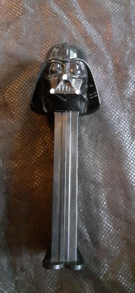 distributeur bonbon pez dark vador 1997, Enlèvement ou Envoi, Utilisé, Autres types