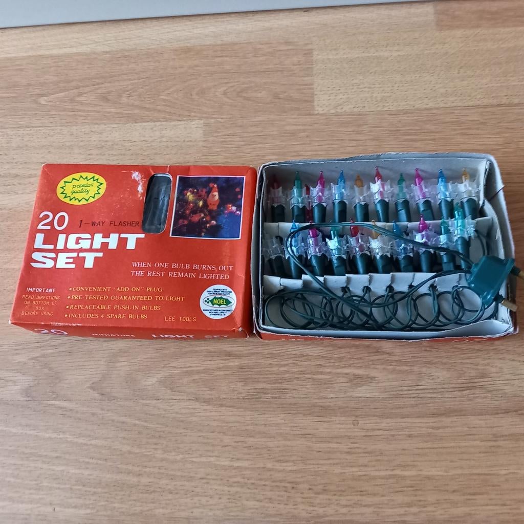 WEG MET DIE KERSTLICHTEN, Diversen, Ophalen of Verzenden