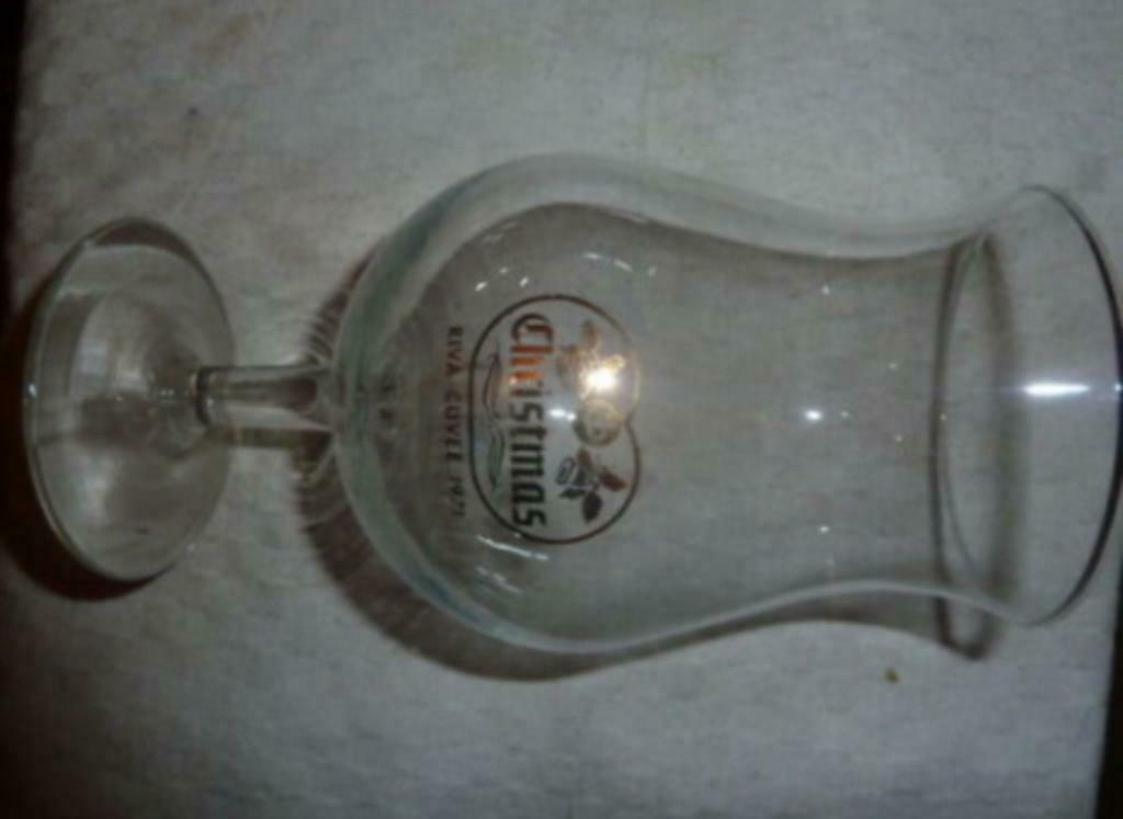 #E bier glas CHRISTMAS RIVA CUVEE 1971 Brij Riva - Dentergem, Verzamelen, Glas en Drinkglazen, Ophalen of Verzenden, Nieuw, Bierglas