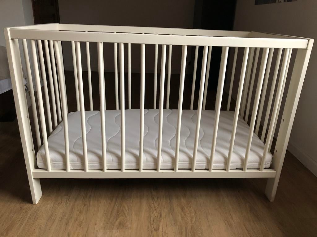 Smal babybed, Enlèvement, Utilisé, Lit
