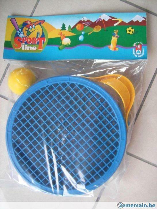 Jeu balle (raquette) bleu.  NEUF, jamais déballé, Neuf
