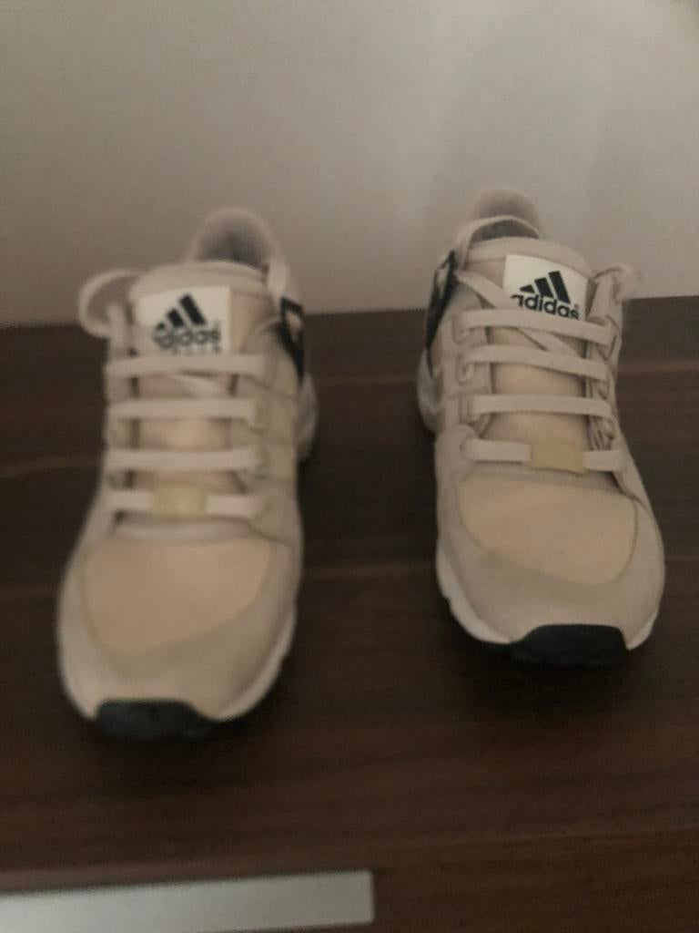 Chaussures de course Adidas Torsion. Avec boîte, Neuf, Autres couleurs, Enlèvement, Chaussures de sport
