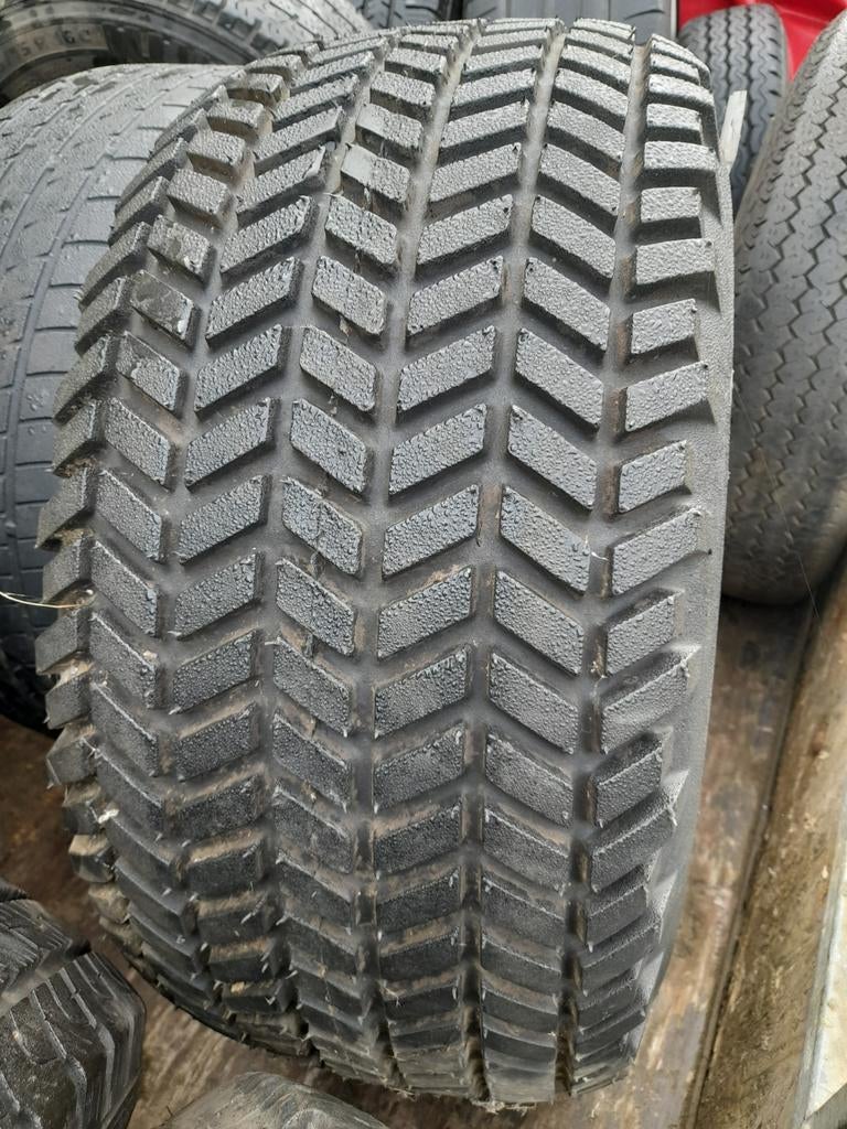 29x12.5- 15NHS GOODYEAR TERRA-TYRE, Ophalen of Verzenden, Nieuw