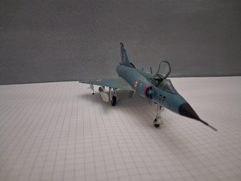 Modèle réduit métal 1/72 Mirage IIIC, Ophalen of Verzenden, Zo goed als nieuw, Schaalmodel