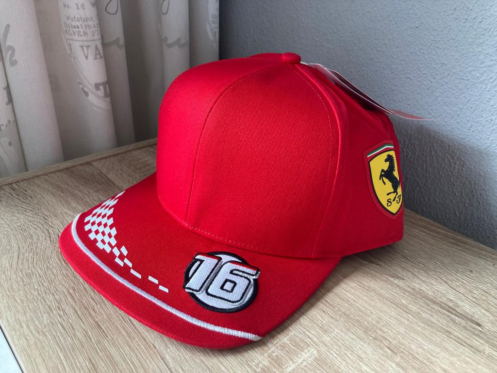 Charles Leclerc 2020 pet Scuderia Ferrari F1 cap Snapback, Verzamelen, Ophalen of Verzenden, Nieuw, Formule 1