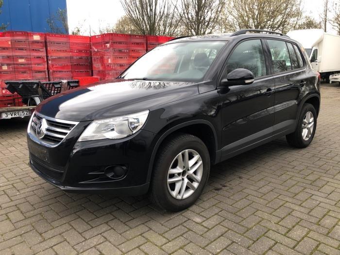 Portière 4portes arrière gauche d'un Volkswagen Tiguan (LC, Volkswagen, -, 3 mois de garantie, Utilisé