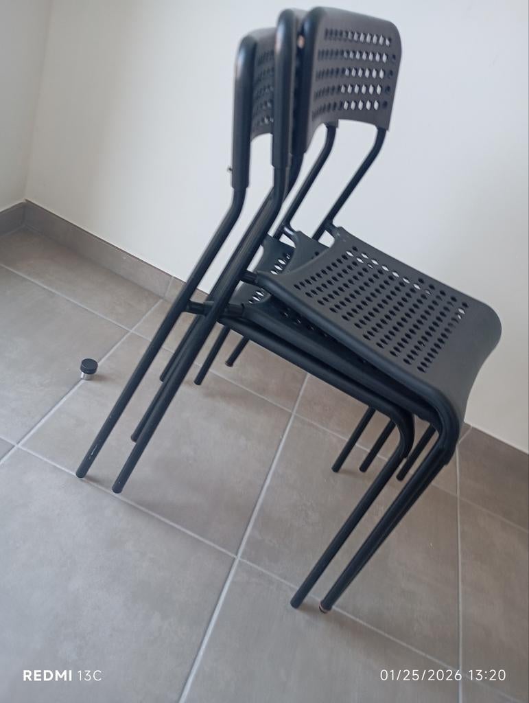 5 stoelen en eettafel, Huis en Inrichting, Stoelen, Tafel en 5 stoelen, Gebruikt, Zwart, Ophalen of Verzenden