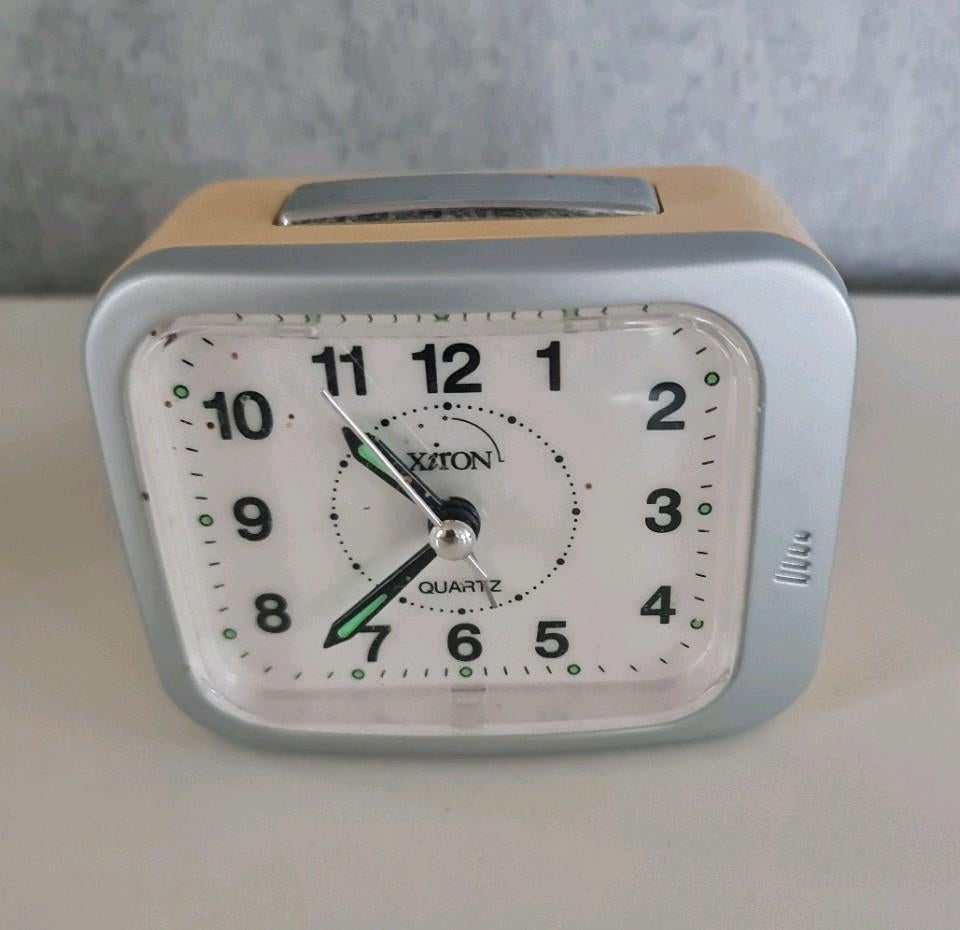Vintage wekker / Xirion Quartz, Ophalen of Verzenden, Zo goed als nieuw