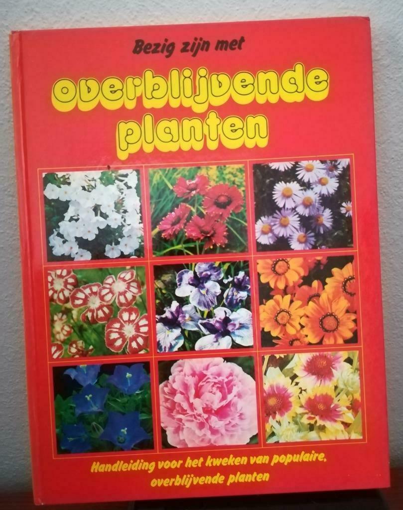 Bezig zijn met overblijvende planten (M. McCormick / 1976), Gelezen, Bloemen, Planten en Bomen, Maggi McCormick, Ophalen of Verzenden
