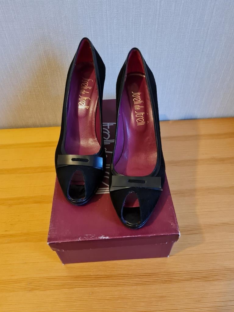 Zwarte pumps olivier strelli maat 39, Oliver Strelli, Pumps, Zwart, Ophalen of Verzenden