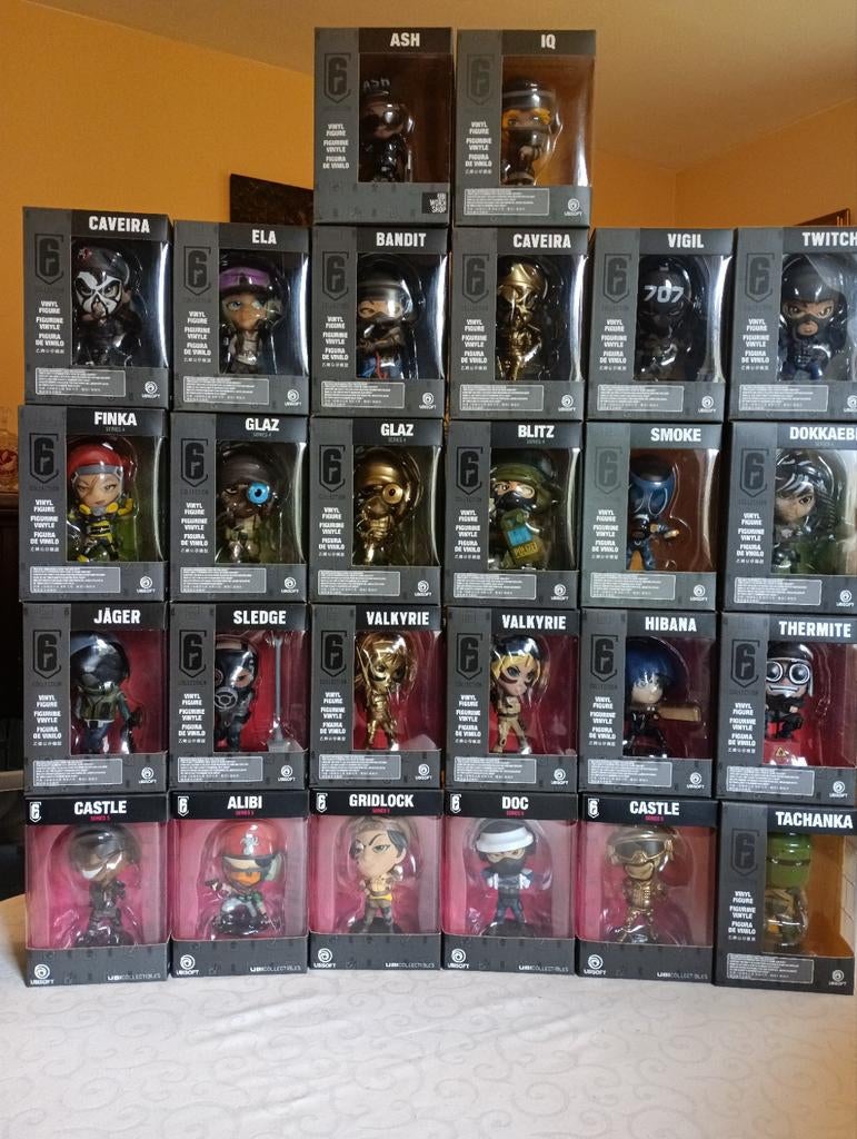 Chibi Rainbow six siège collection, Enlèvement