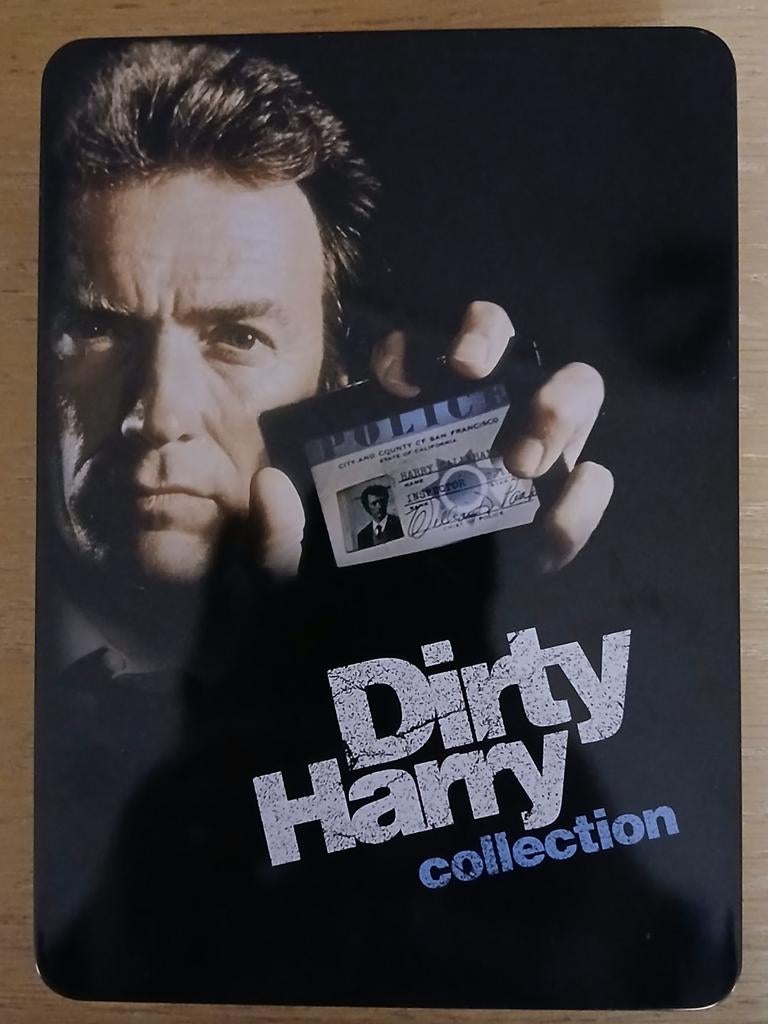 Dirty Harry collectie in metalen box, Cd's en Dvd's, Ophalen of Verzenden, Zo goed als nieuw
