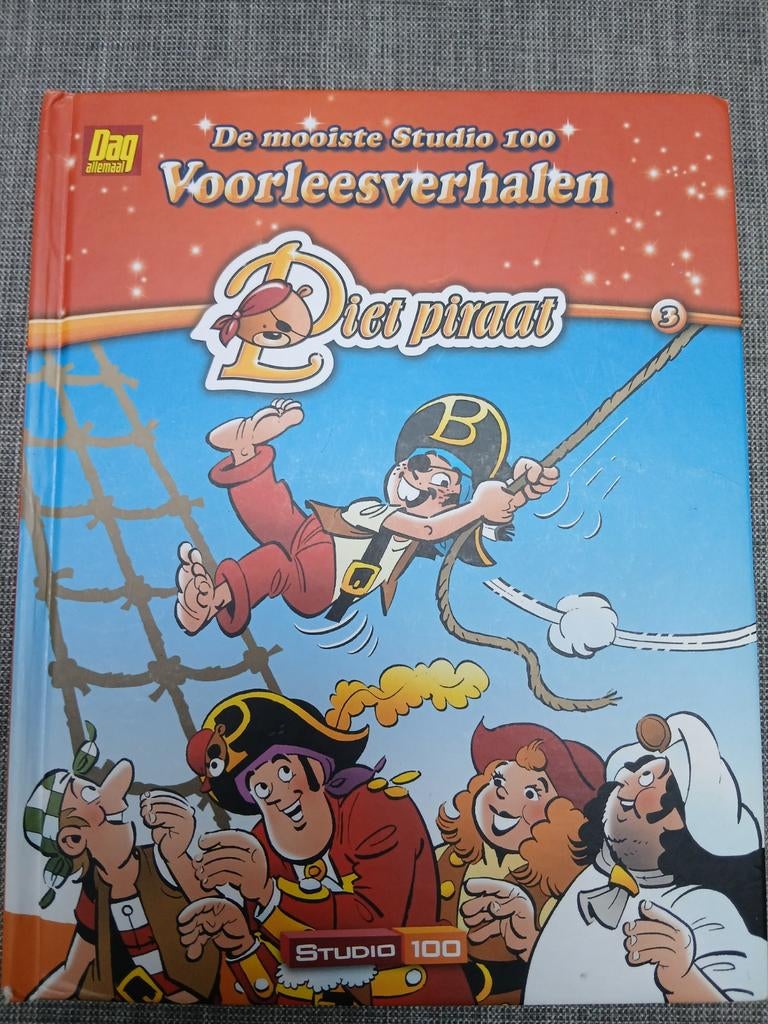 Voorleesverhalen van Piet Piraat, Boeken, Ophalen