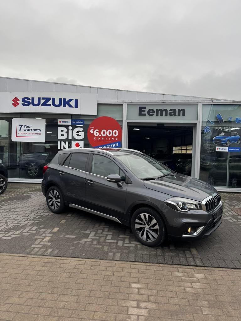 Suzuki s-cross GLX *Full option* nieuwstaat*leder*, Voorwielaandrijving, Leder, Bedrijf, SUV of Terreinwagen