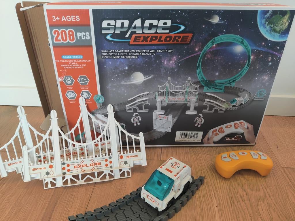 Space Explorer - speelset 208 onderdelen, Kinderen en Baby's, Ophalen, Zo goed als nieuw, Afstandsbediening