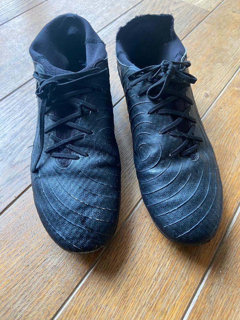 Nike Cyclone 360 voetbalschoenen Phantom Luna  zwart  42,5, Enlèvement ou Envoi, Utilisé, Chaussures