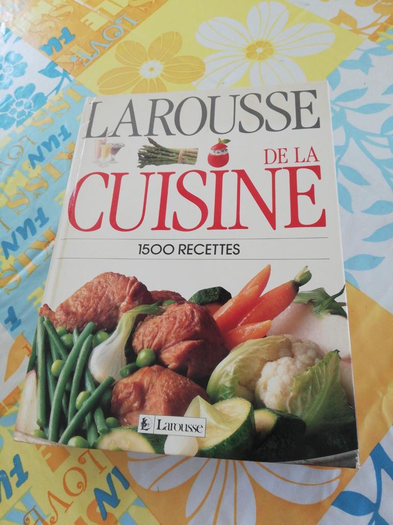 Larousse de la cuisine. 1500 recettes., Livres, Enlèvement ou Envoi, Comme neuf