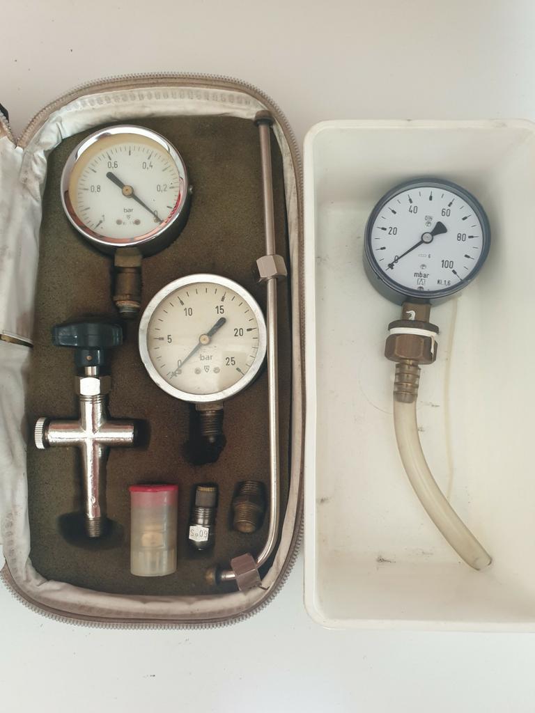 Manometer en gasbrandertje, Doe-het-zelf en Bouw, Ophalen, Gebruikt, Overige meters