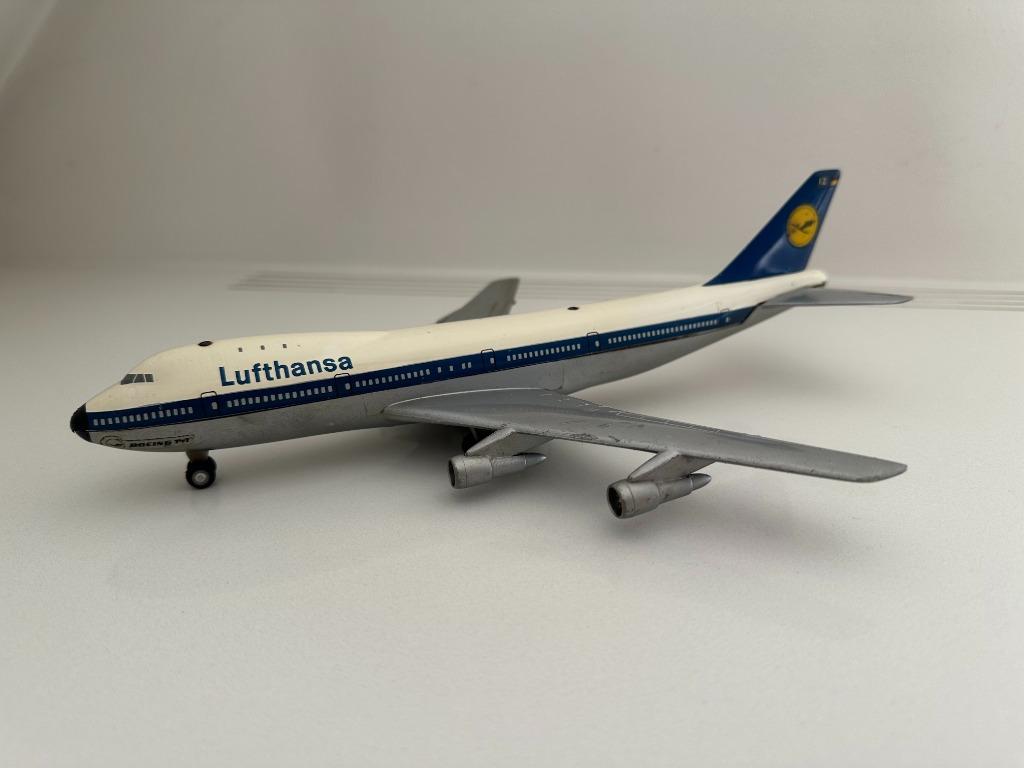 Boeing 747 Lufthansa modèle réduit 1:250 années 1970  Sabena, Collections, Aviation, Utilisé, Modèle réduit, Enlèvement ou Envoi