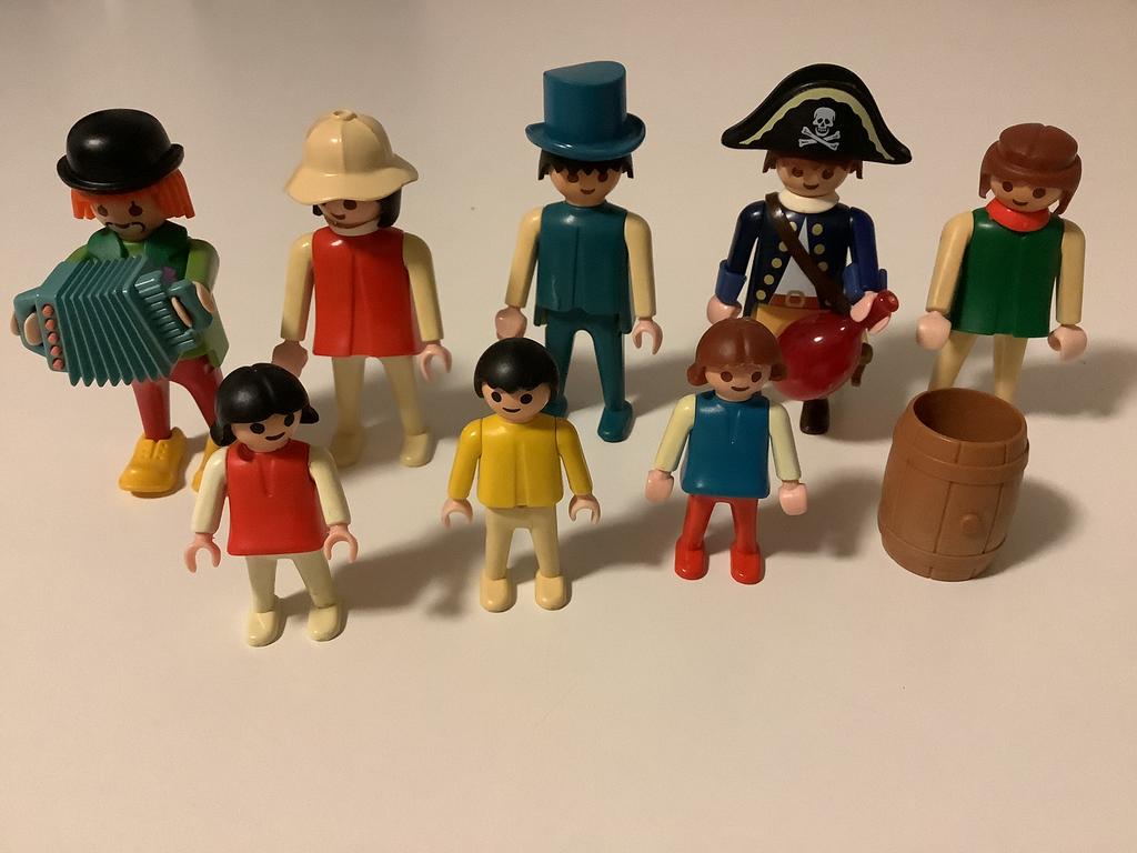 8 vintage playmobil poppetjes jaren 70&80 ophalen mogelijk, Ophalen of Verzenden, Zo goed als nieuw