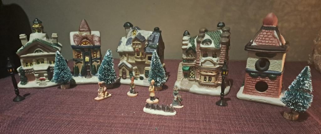 Kersthuisjes met lichtsnoer, Ophalen of Verzenden