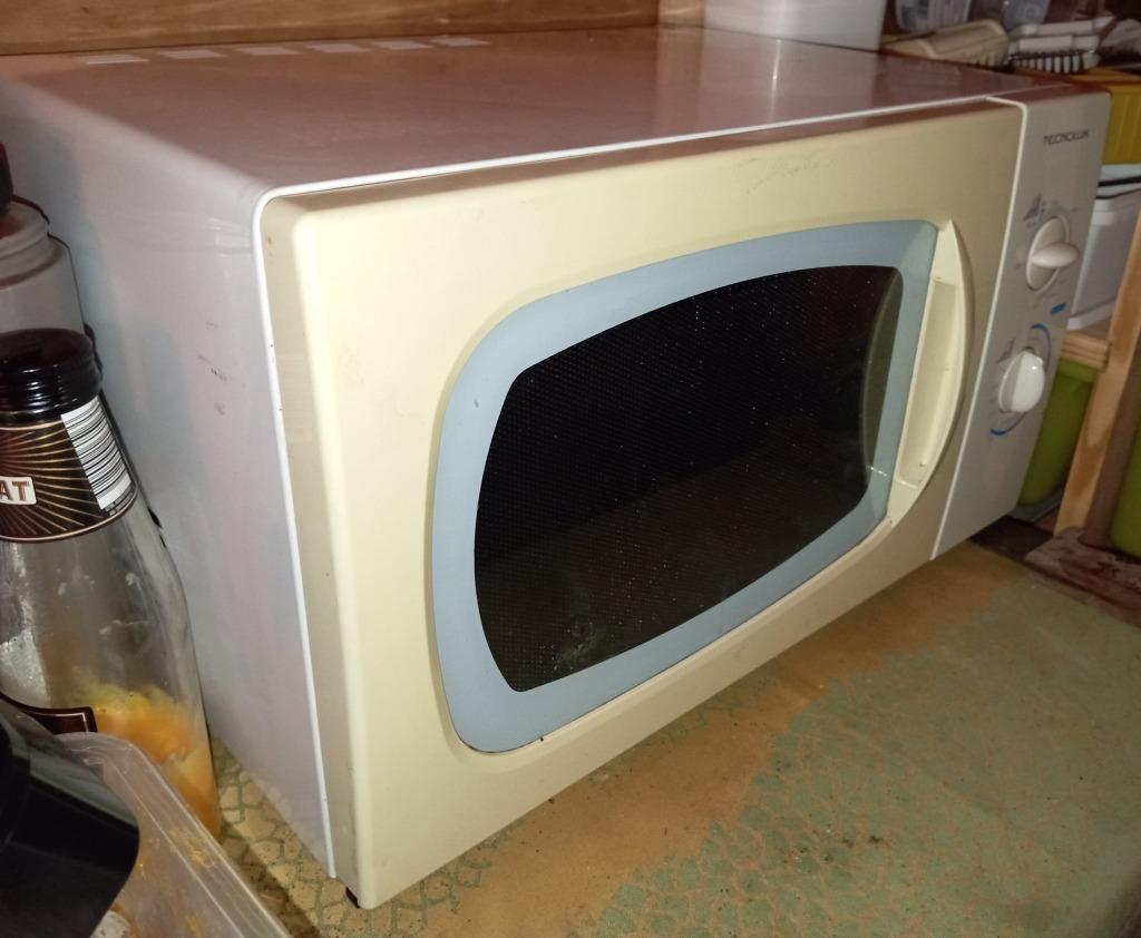 microgolfoven combi grill tecnolux model MG8021TP-BE, Elektronische apparatuur, Ophalen, Grill, Combi-microgolfoven, Draaiplateau