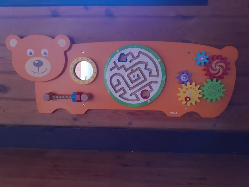 Viga Toys houten wandspeelbord beer, Kinderen en Baby's, Speelgoed | Houten speelgoed, Ophalen of Verzenden, Zo goed als nieuw
