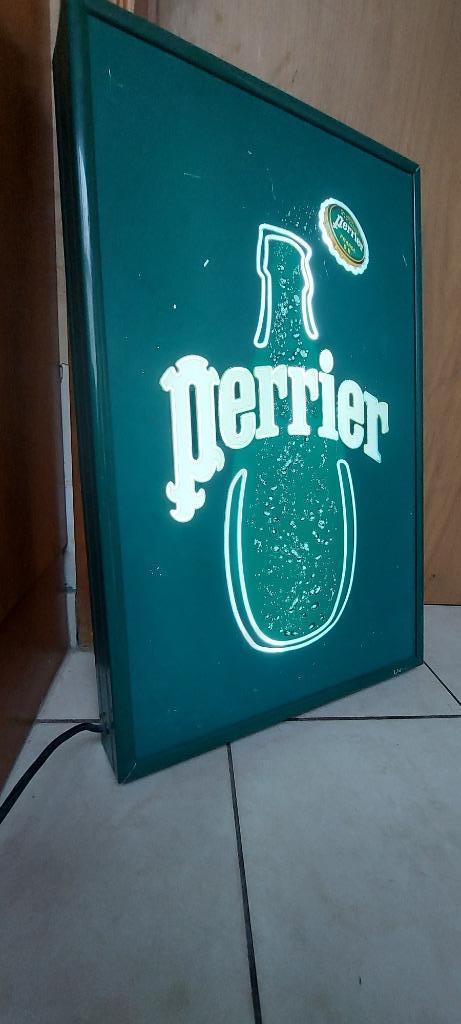 lichtreclame Perrier, Ophalen of Verzenden, Zo goed als nieuw, Lichtbak of (neon) lamp