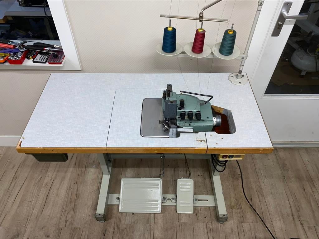 Industriële lockmachine overlock 3draad babylock werkend, Enlèvement ou Envoi