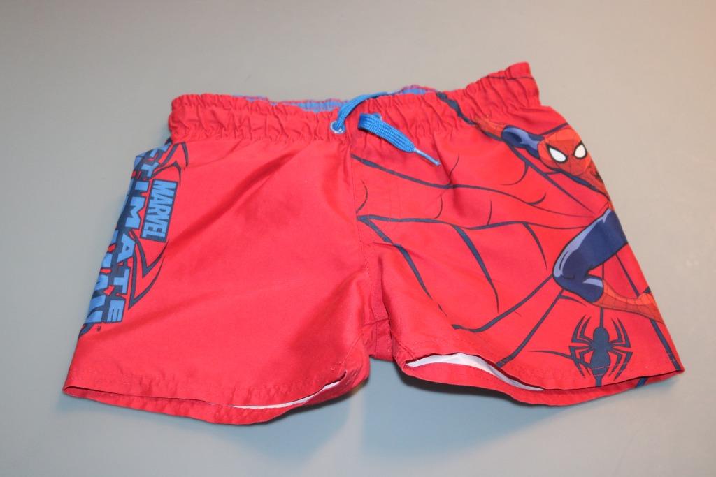 rode zwembroek Spiderman maat 92-104, Kinderen en Baby's, Ophalen of Verzenden, Gebruikt, Jongen, Sport- of Zwemkleding