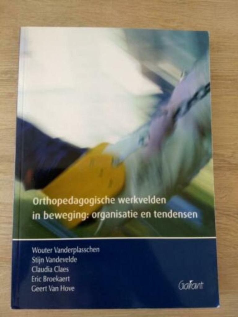Boek Orthopedagogische werkvelden in beweging, Boeken, Ophalen of Verzenden, Gelezen, Hoger Onderwijs