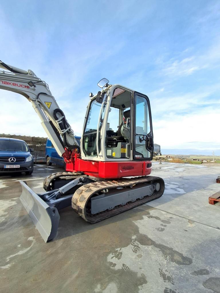 Takeuchi 257 fr 2023 900h, Enlèvement