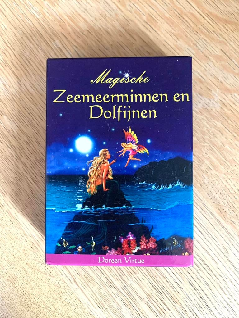 Zeemeerminnen en Dolfijnen orakelkaarten - Doreen Virtue, Boeken, Esoterie en Spiritualiteit, Ophalen of Verzenden, Zo goed als nieuw