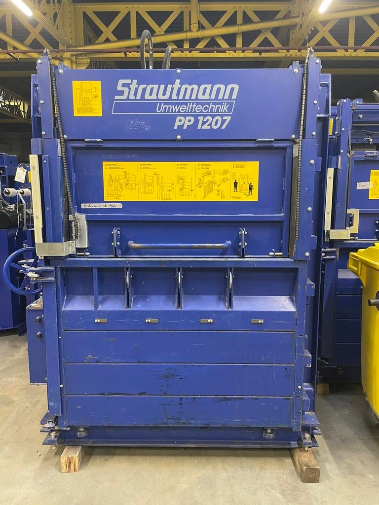 Gereviseerde Strautmann balenpers PP1207, Doe-het-zelf en Bouw, Ophalen of Verzenden, Gebruikt