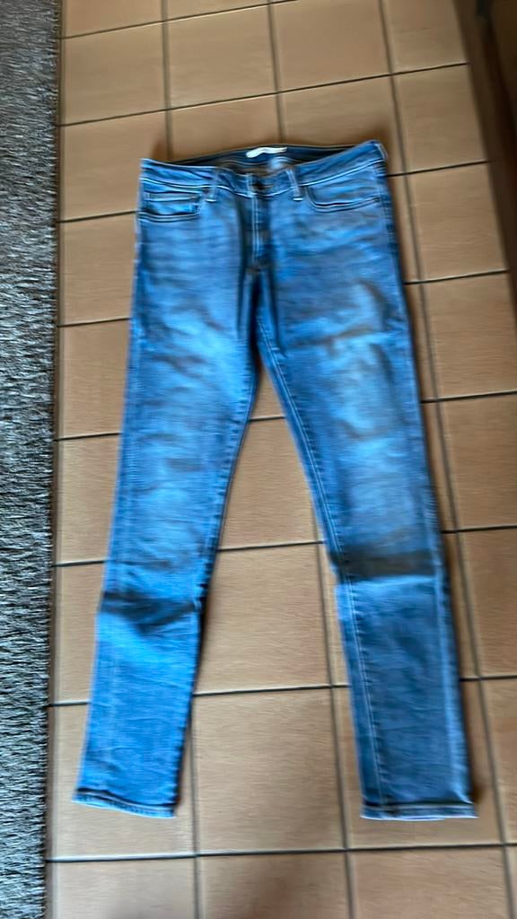 Levi skinny filiforme 30, Ophalen of Verzenden, Zo goed als nieuw