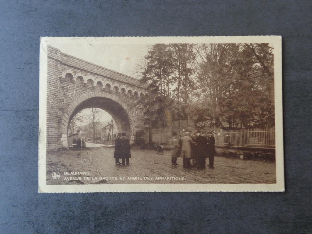 1 ancienne carte postale de Beauraing, Collections, Enlèvement